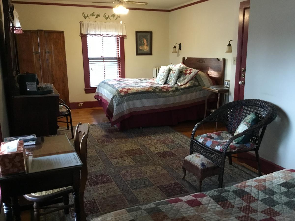 Amherst Inn * Amherst