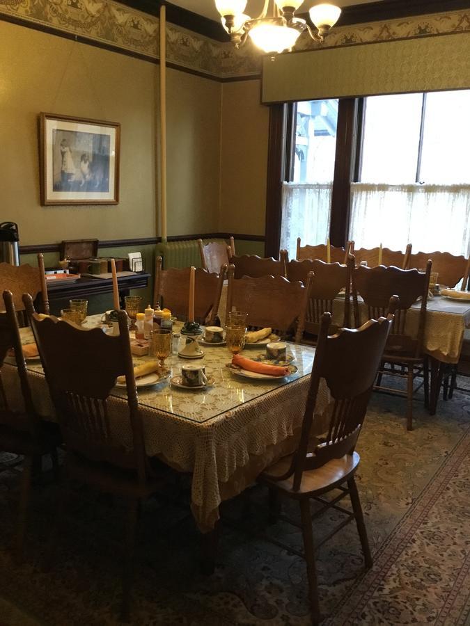 Amherst Inn * Amherst
