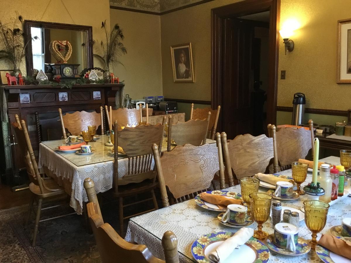 Bed & Breakfast Amherst Inn
